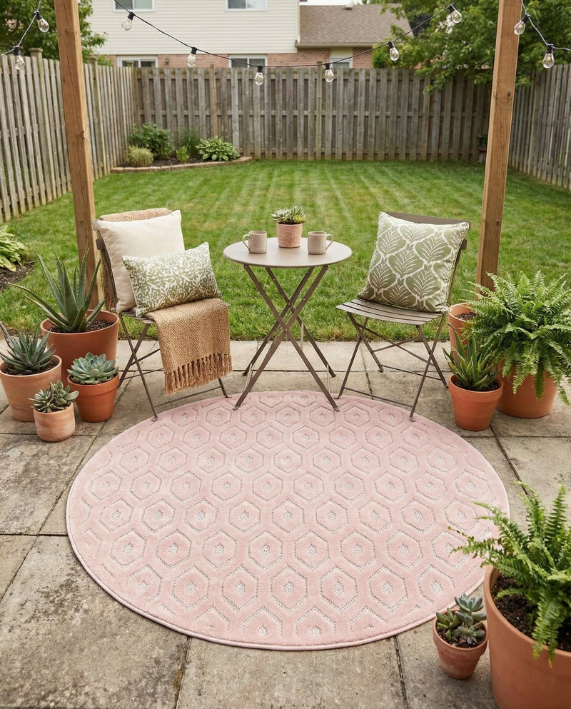 Garden Lattice Charm Collection Area Rug - Arbor (Pink) Round Pink  lifestyle 53
