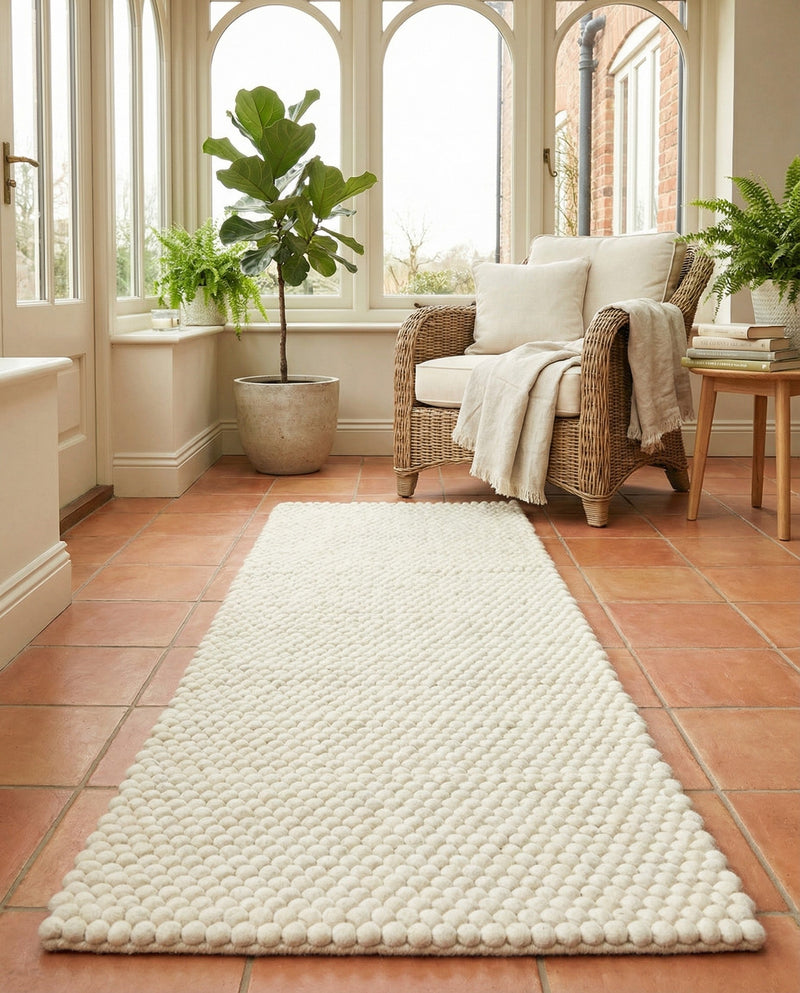 Woolen Sphere Collection Area Rug - Orbsburg (Ivory) Runner Ivory  lifestyle 71