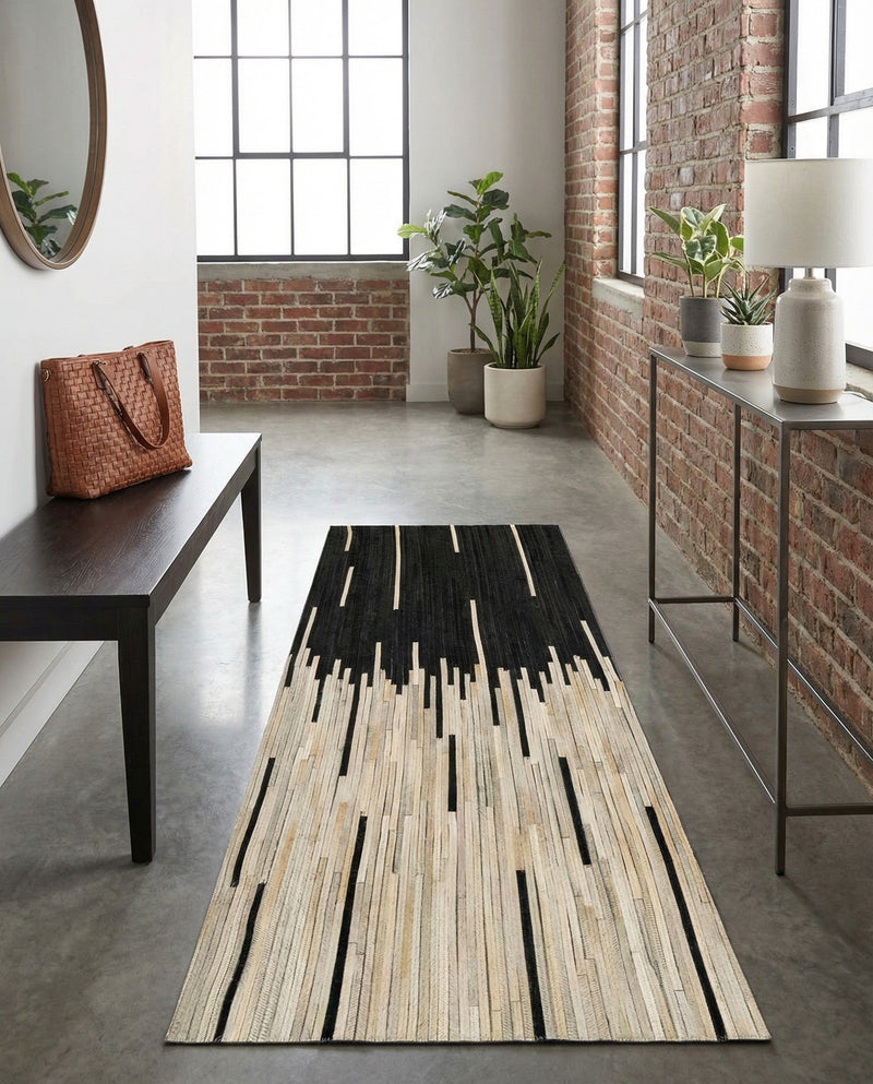 Savannah Hideaway Collection Area Rug - Savannah Runner Black White  lifestyle 33