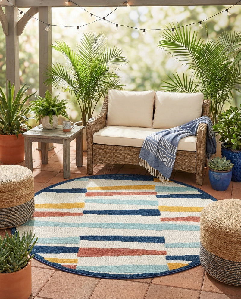 Caribbean Terrace Collection Area Rug -  Jamaica Round Ivory  lifestyle 41