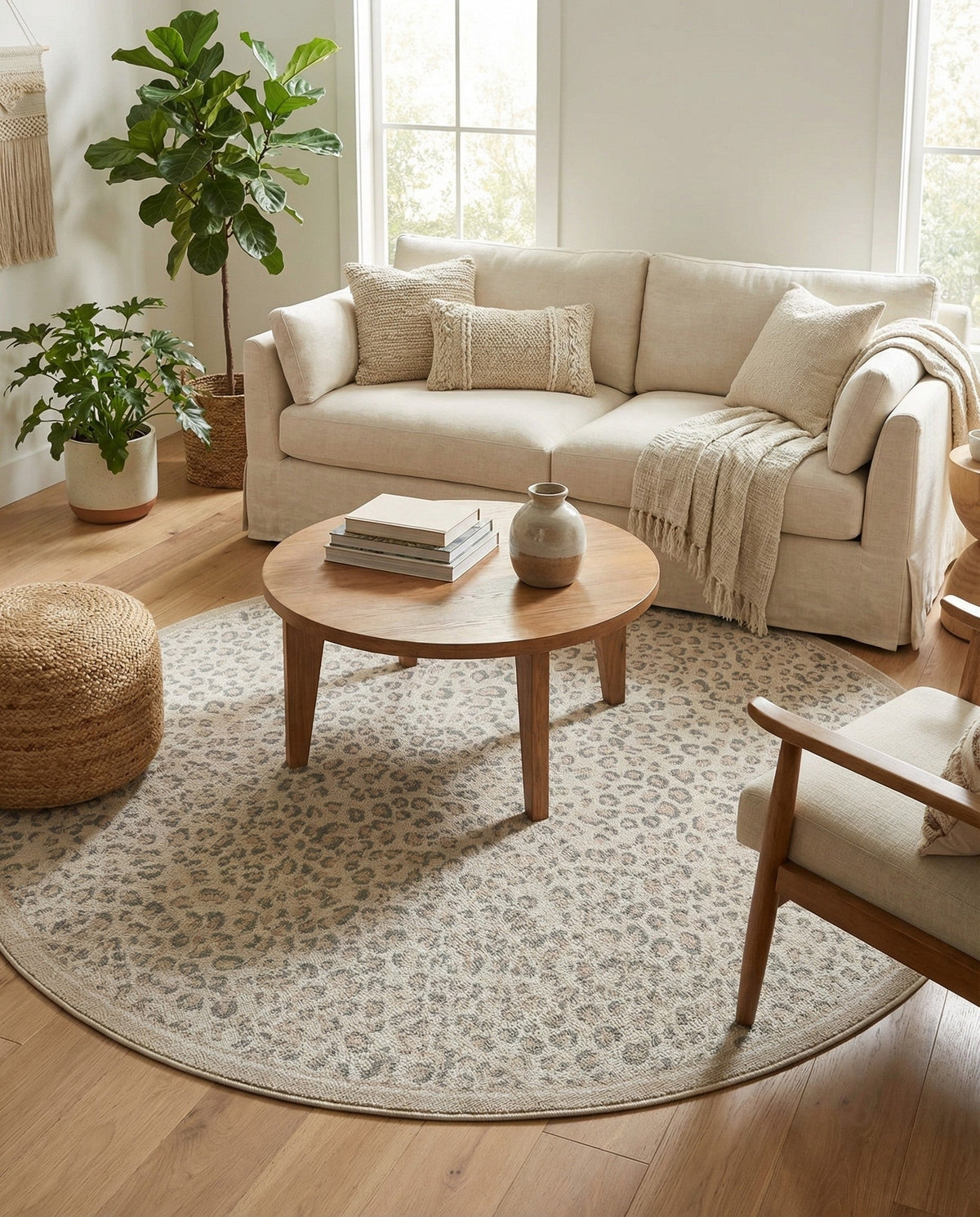 Savannah Sojourn Collection Area Rug - Serengeti Round Ivory  lifestyle 67