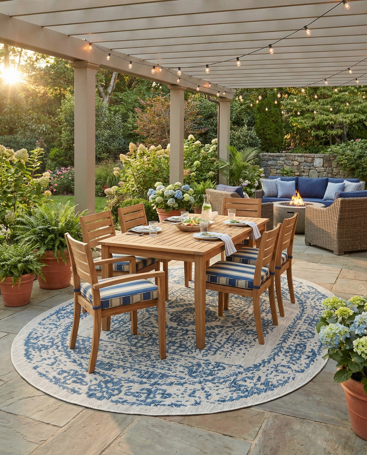 Patio Heritage Collection Area Rug - Savannah (Blue) Oval Blue  lifestyle 98