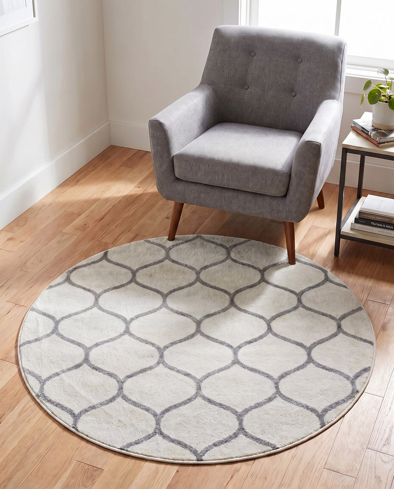 Trellis Mosaic Collection Area Rug -  Pergolatown (Ivory) Round Ivory  lifestyle 92