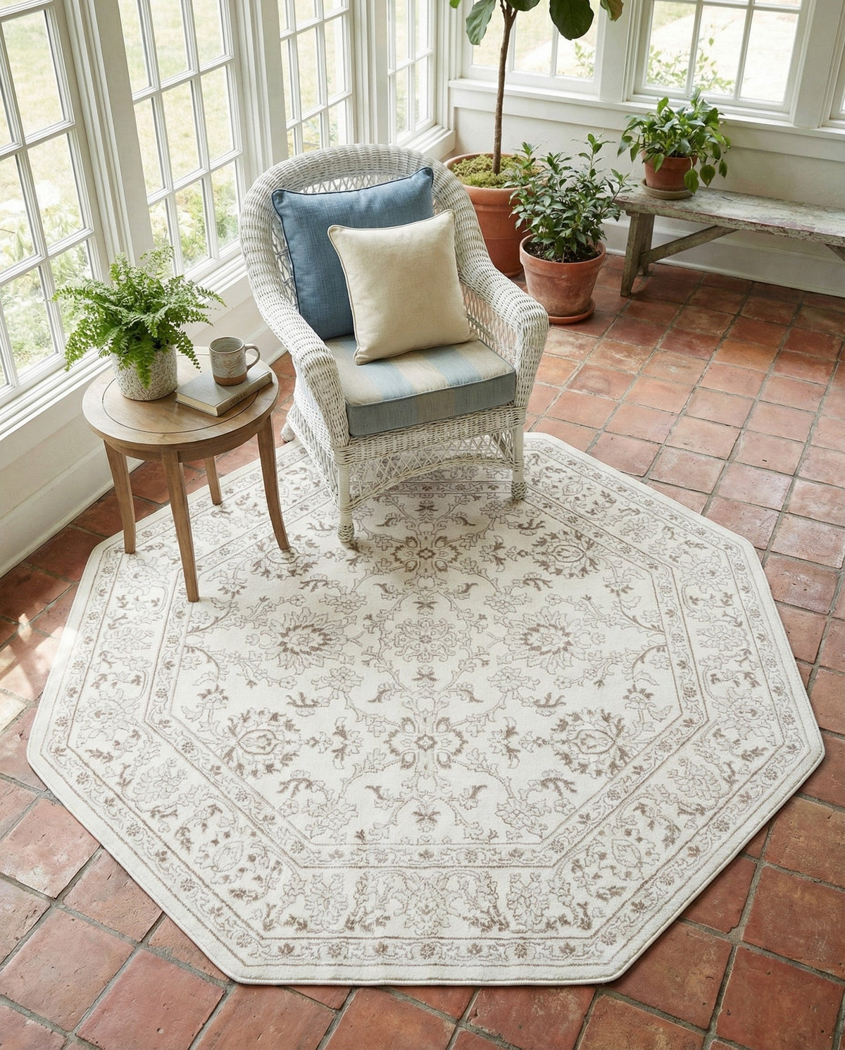 Savannah Elegance Collection Area Rug - Augusta (Ivory) Octagon Ivory  lifestyle 90