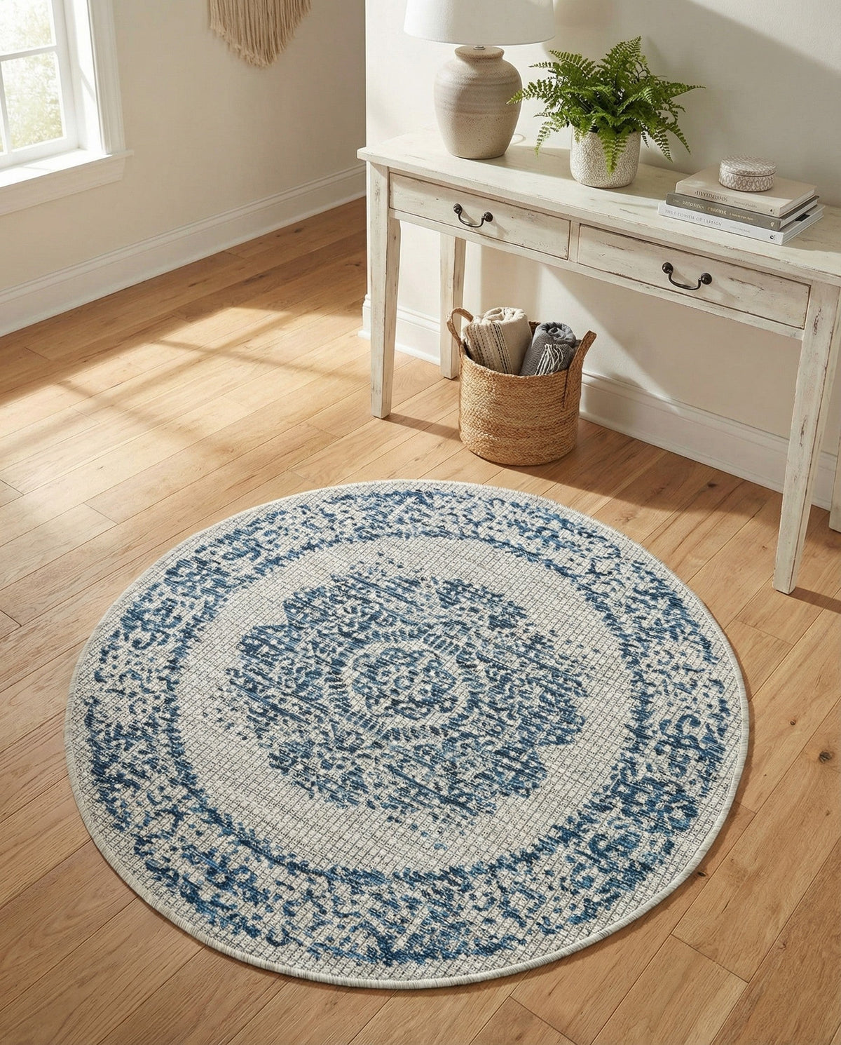 Patio Heritage Collection Area Rug - Savannah (Blue) Round Blue  lifestyle 87