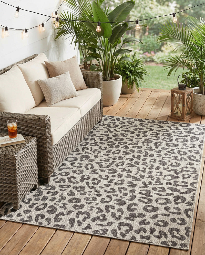 Savannah Escape Collection Area Rug -  Amazon (Light Gray) Rectangle Light Gray  lifestyle 16