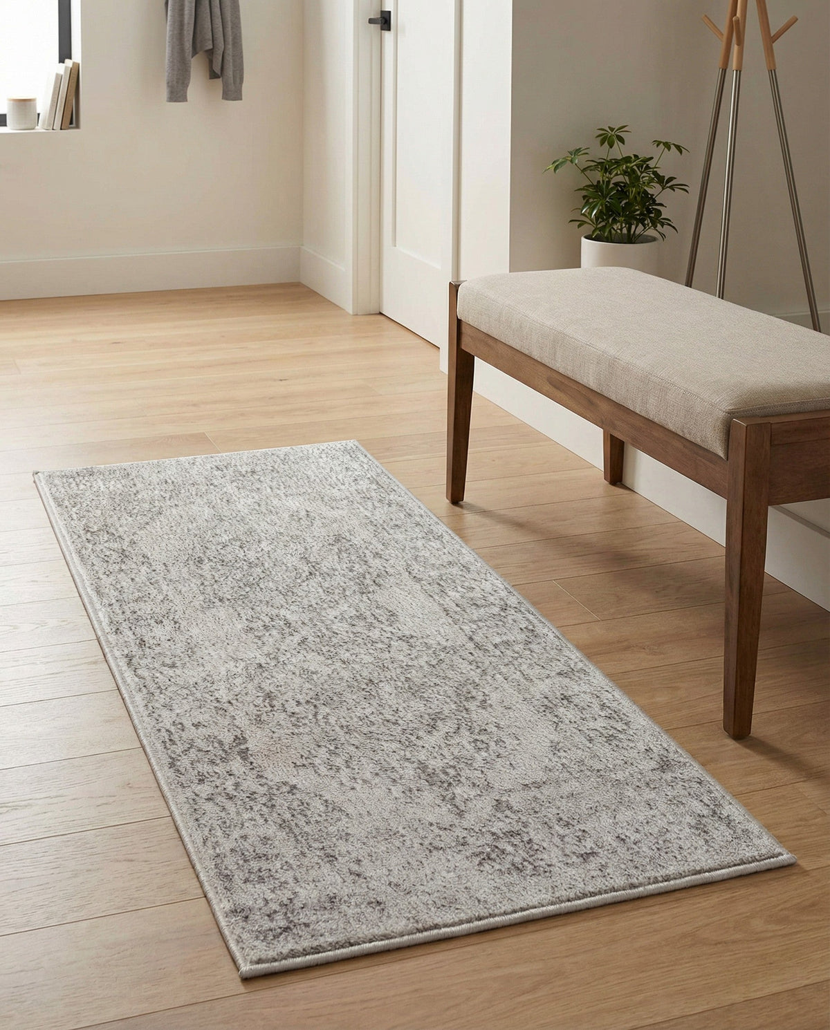 Cambridge Classics Collection Area Rug -  Magdalene (Ivory) Runner Ivory  lifestyle 91