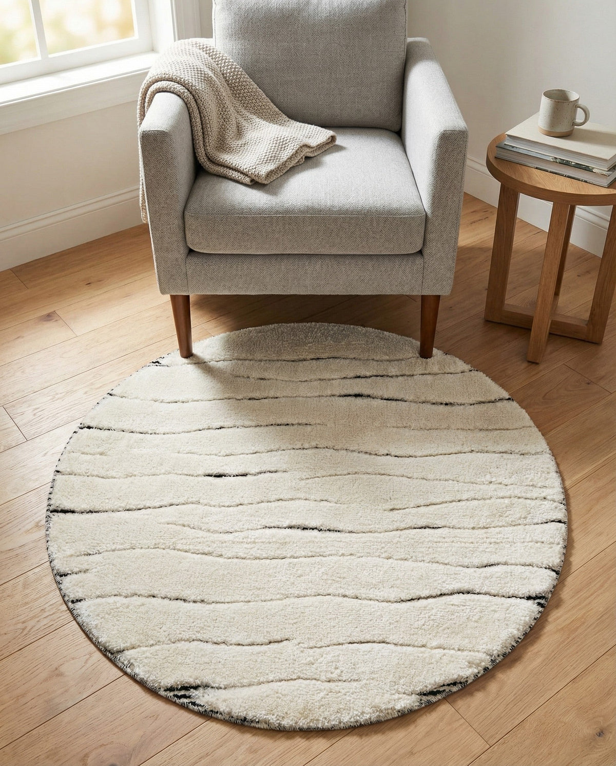 Monochrome Collection Area Rug - Slate Round Ivory White  lifestyle 111