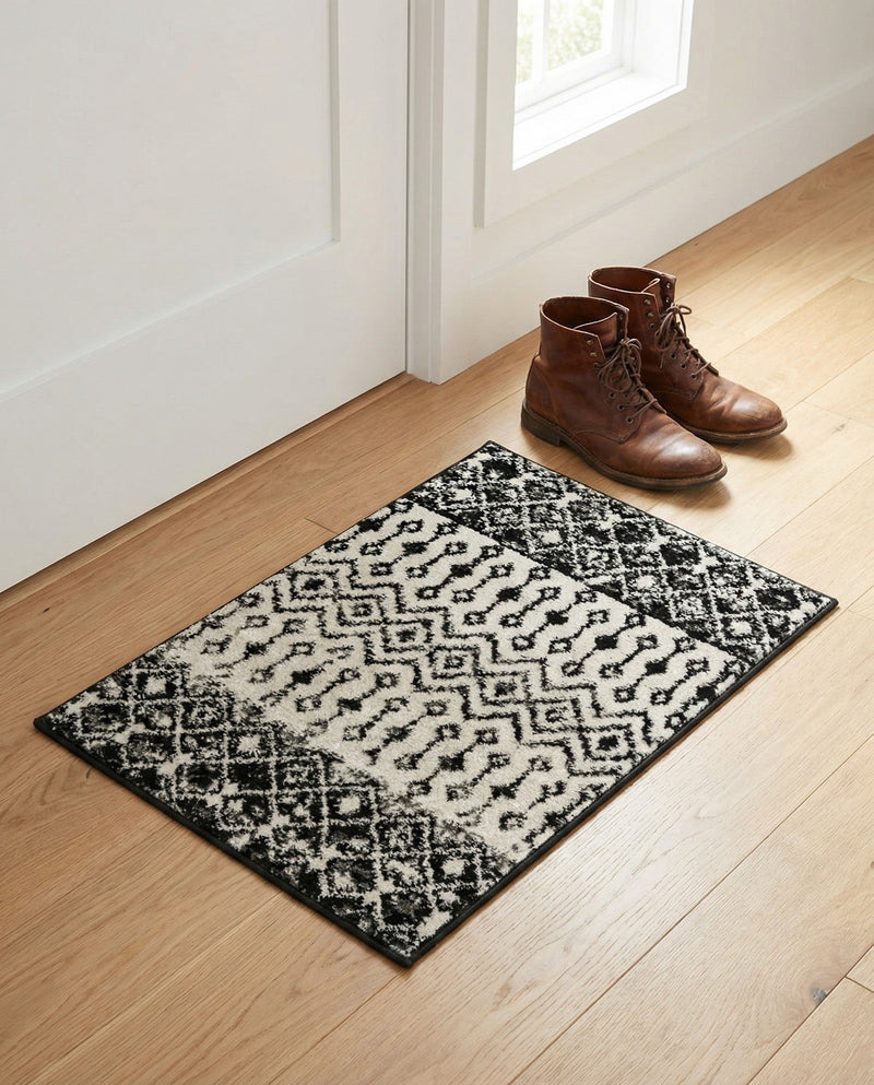 Mediterranean Lattice Collection Area Rug -  Casablanca (Black and White) Rectangle Black and White  lifestyle 5