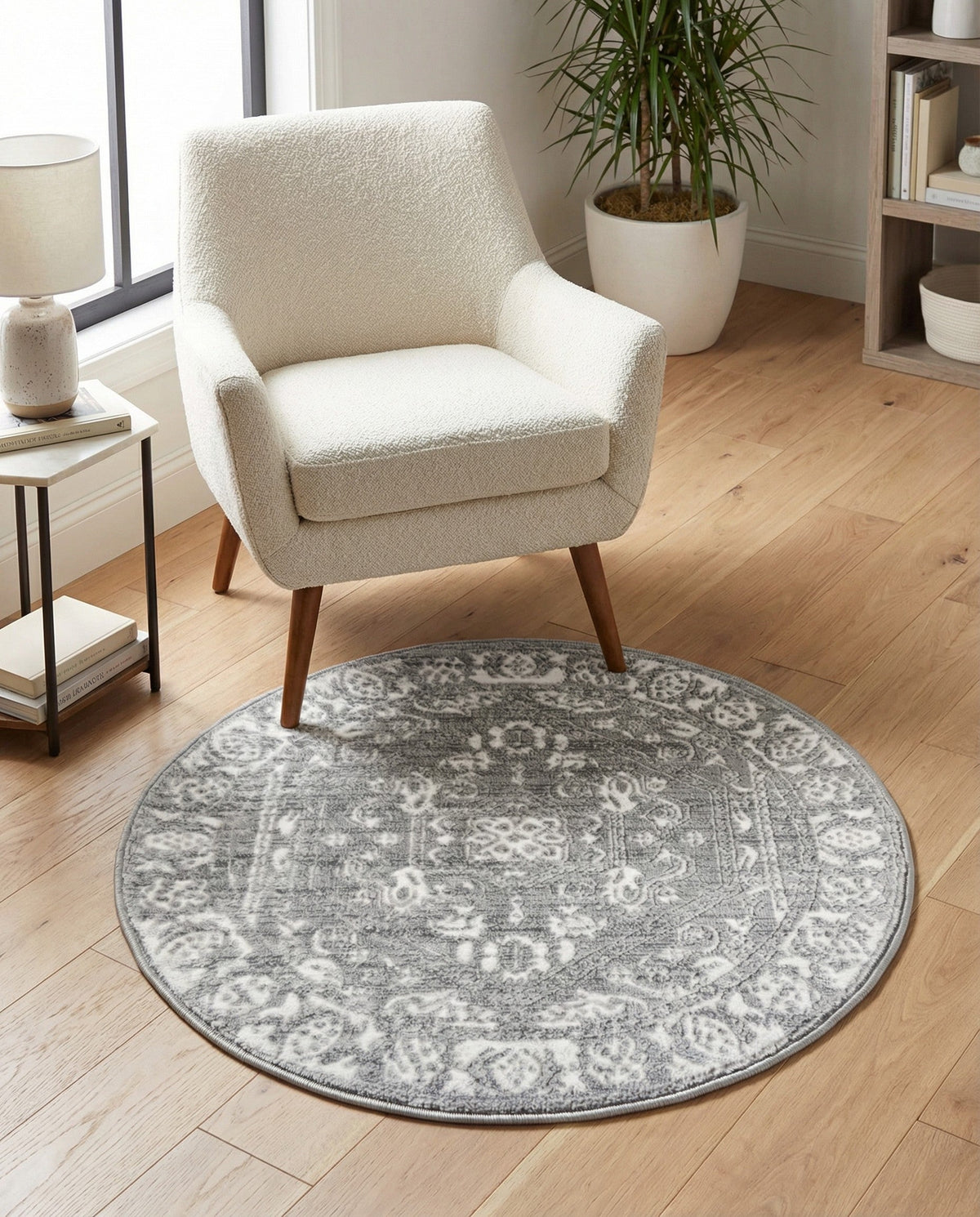 Charleston Elegance Collection Area Rug - Harborview Round Gray  lifestyle 152