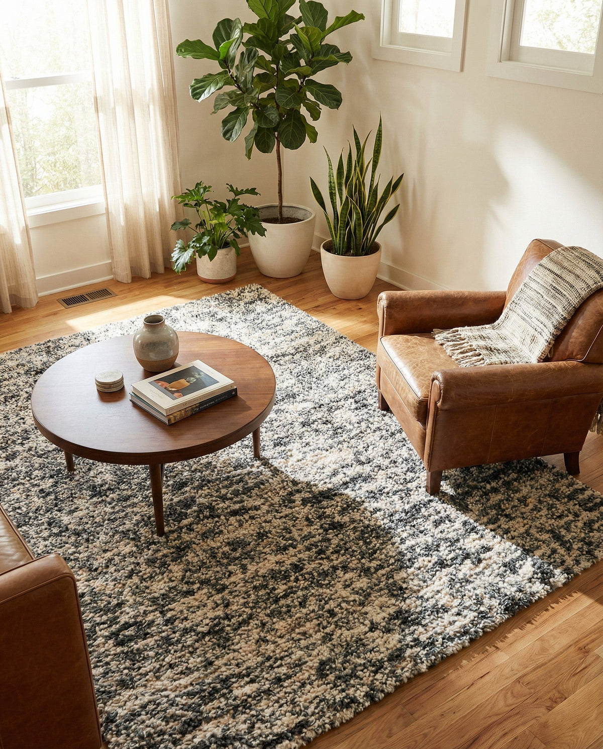 Wellington Luxe Shag Collection Area Rug - Kapiti Rectangle Salt and Pepper  lifestyle 51