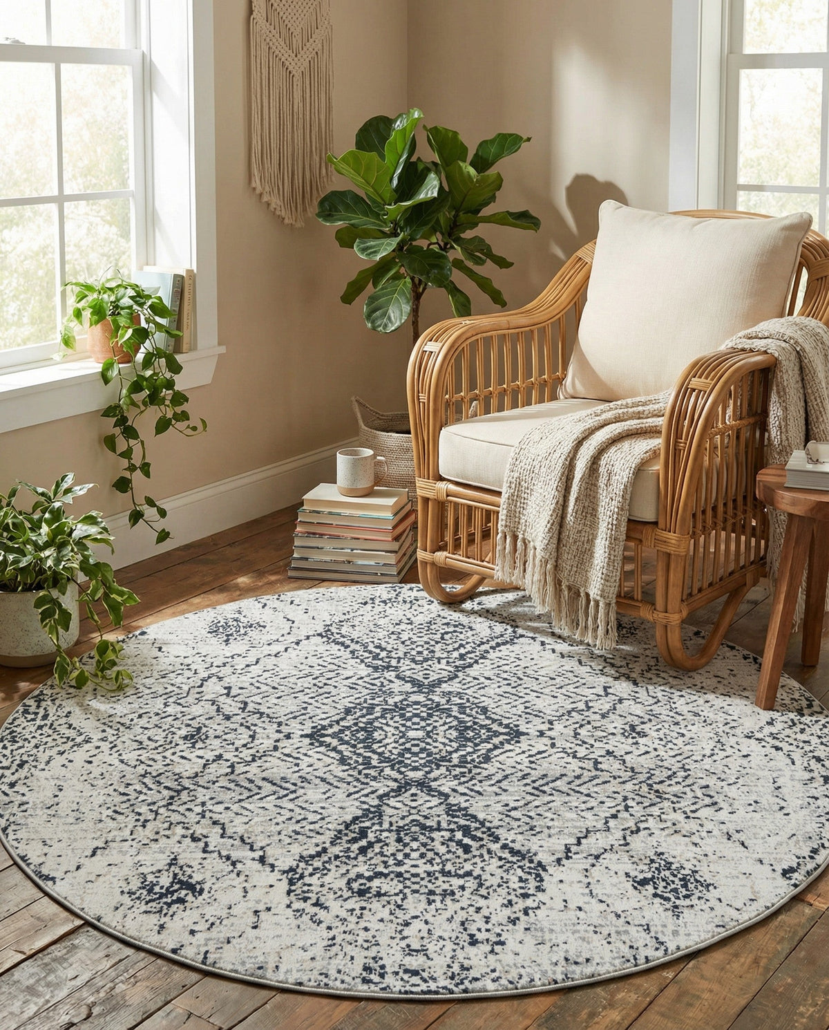Aegean Elegance Washables Collection Area Rug -  Naxos Round Black and White  lifestyle 128