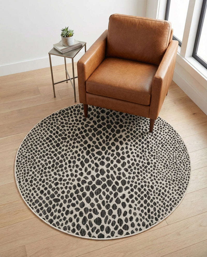 Urban Oasis Rugs Collection Area Rug -  Terrace (Black) Round Black  lifestyle 66