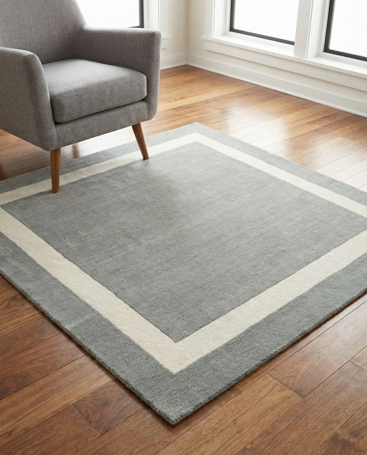Savannah Borders Wool Collection Area Rug - Chatham Square Earl Gray  lifestyle 187