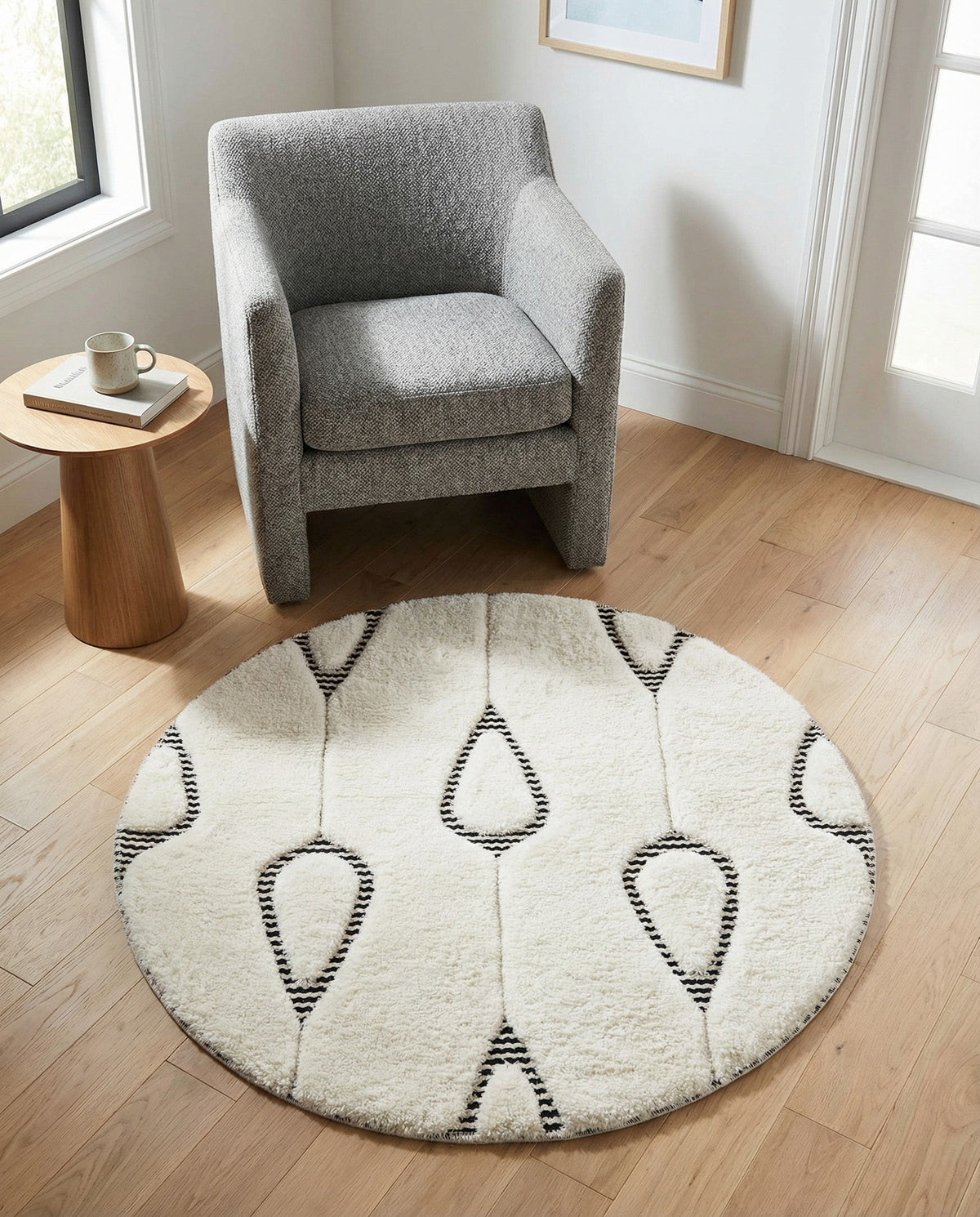 Monochrome Collection Area Rug -  Marble Round Ivory White  lifestyle 104