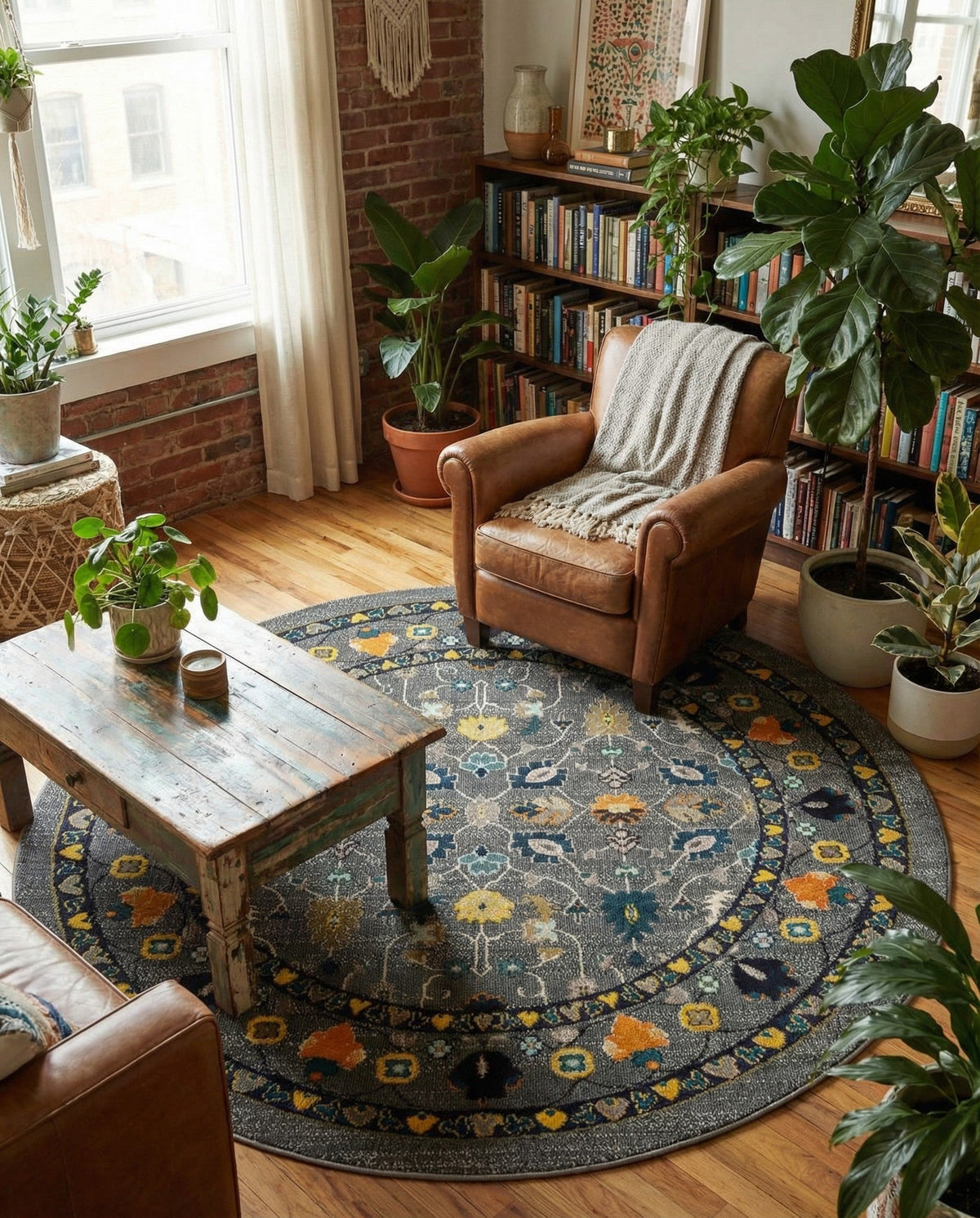 Chateau Elegance Collection Area Rug -  Luxembourg Round Gray  lifestyle 61