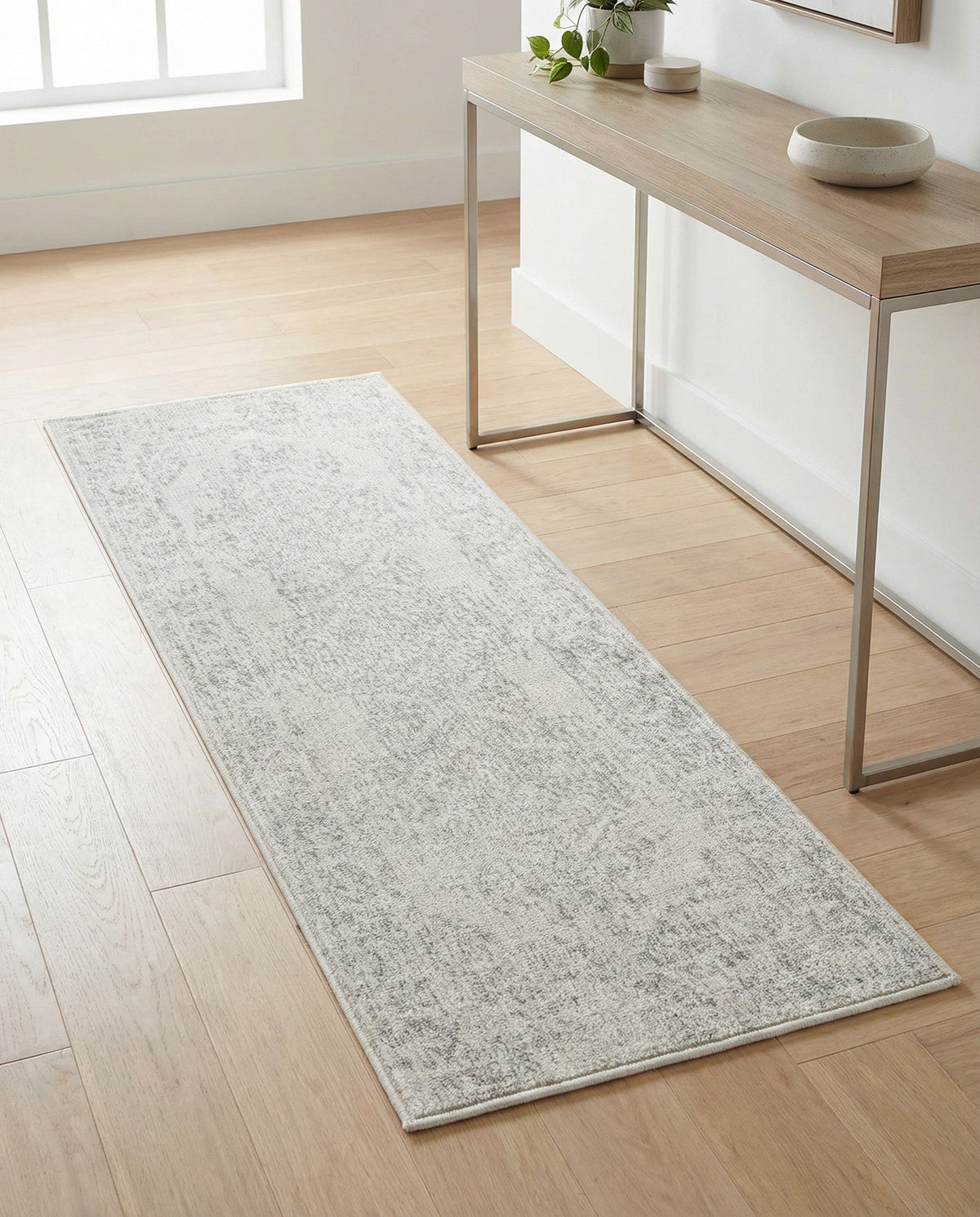 Cambridge Classics Collection Area Rug -  Magdalene (Ivory) Runner Ivory  lifestyle 93
