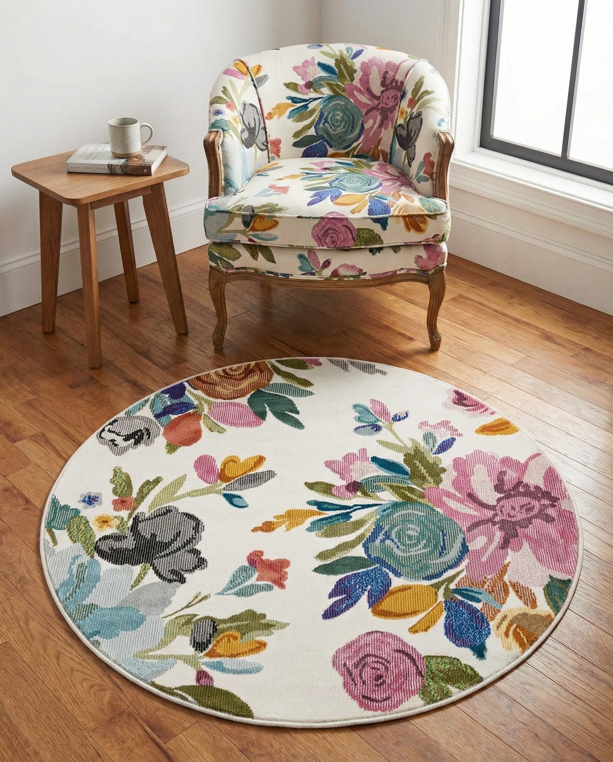 Meadow Breeze Collection Area Rug - Wildflower Round Ivory  lifestyle 163