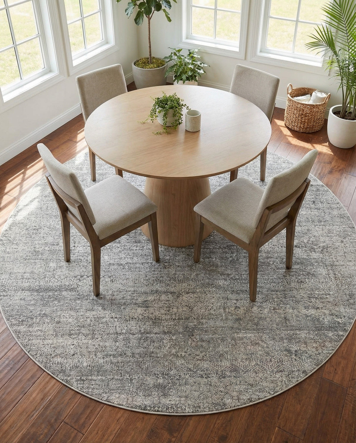Bloomsbury Elegance Collection Area Rug -  Pimlico Round Gray  lifestyle 120