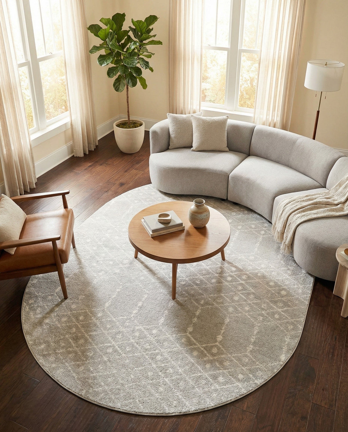Marrakesh Lattice Collection Area Rug - Casablanca (Light Gray) Oval Light Gray  lifestyle 85