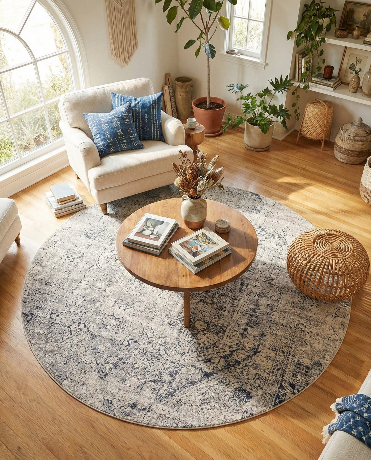 Coastal Manor Collection Area Rug -  Wavecrest Round Gray  lifestyle 117