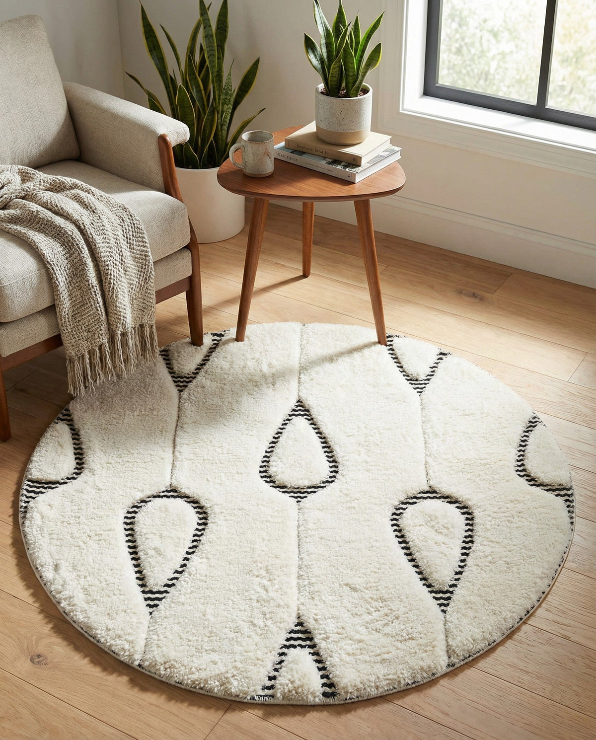 Monochrome Collection Area Rug -  Marble Round Ivory White  lifestyle 105