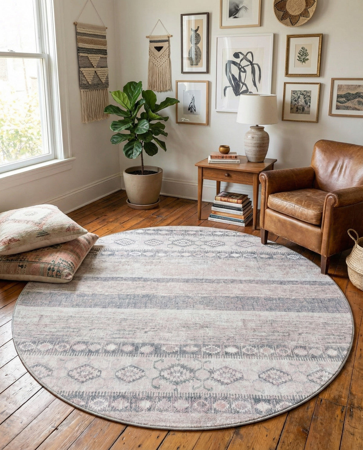 Heritage Elegance Collection Area Rug -  Edinburgh Round Gray  lifestyle 140