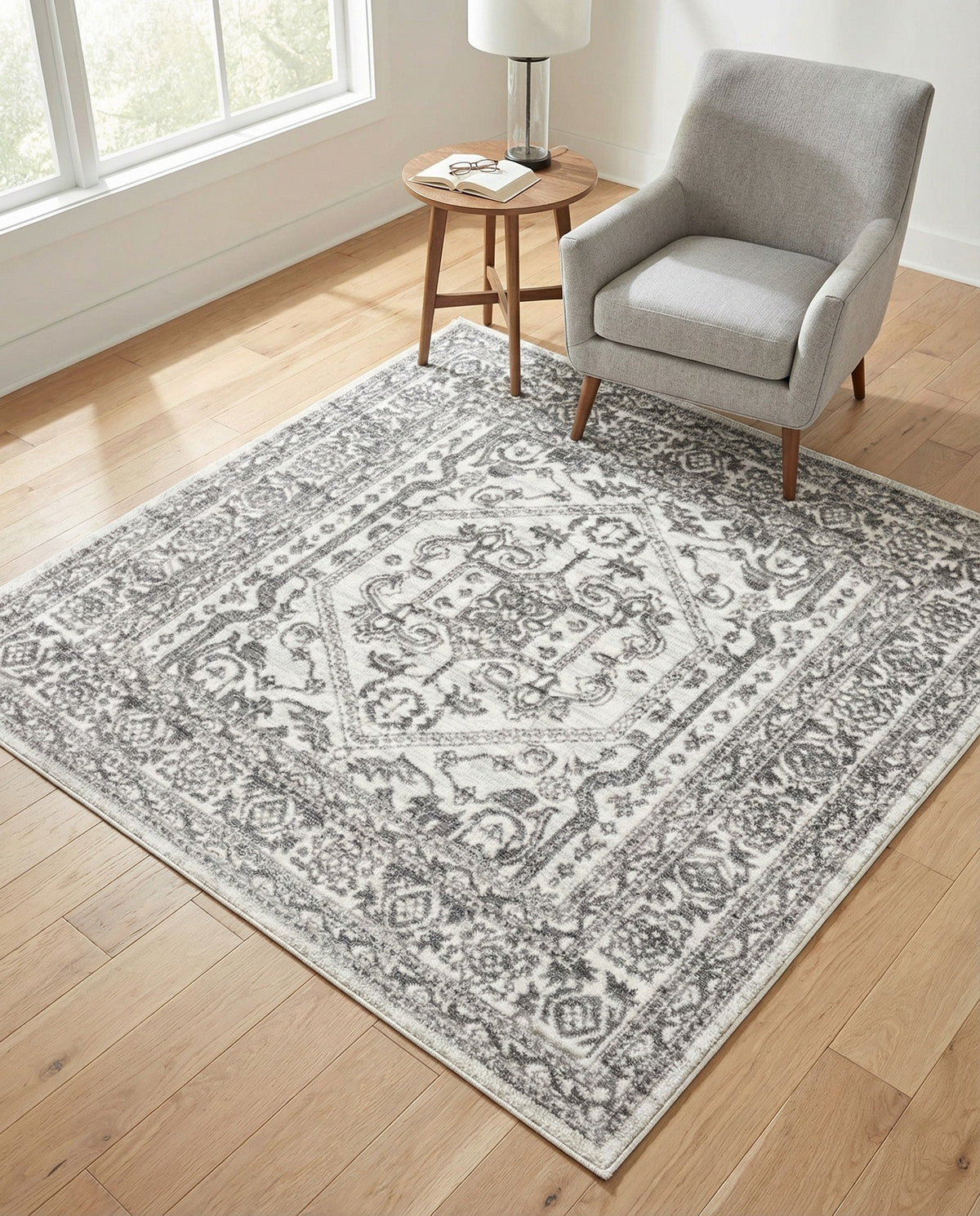 Charleston Elegance Collection Area Rug - Harborview Square White  lifestyle 114