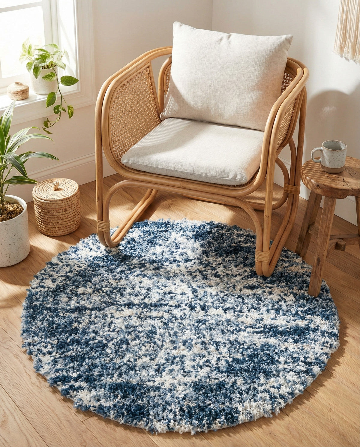 Tranquil Tides Shag Collection Area Rug -  Azure Round Blue  lifestyle 131