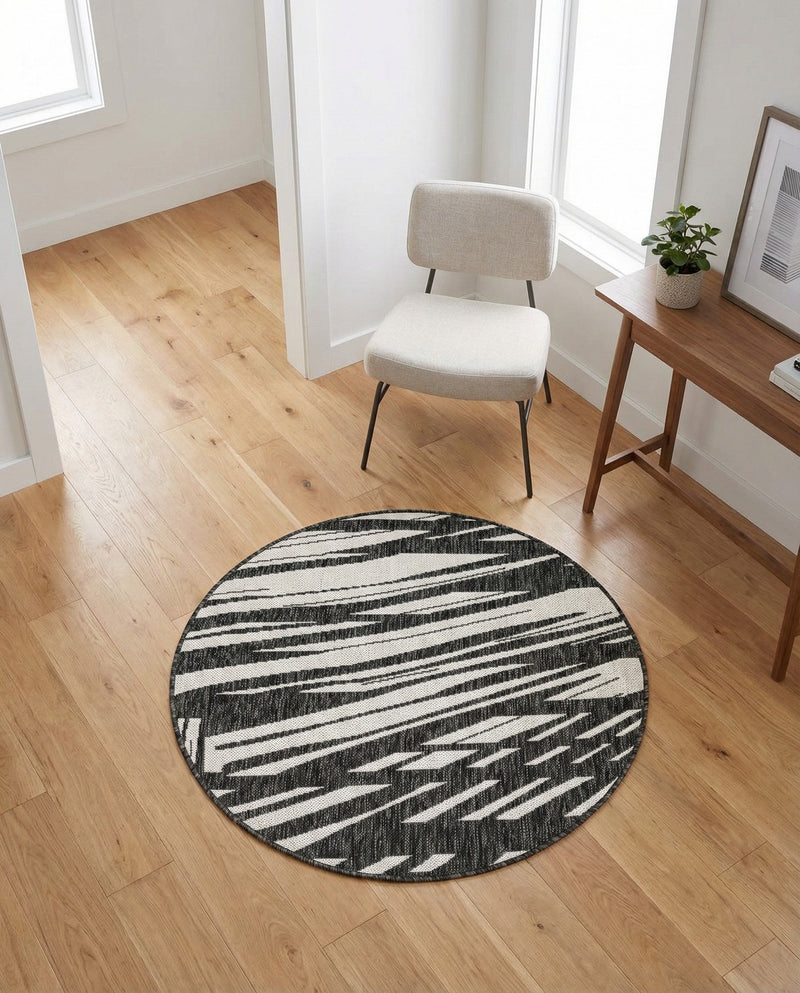 Urban Terrace Collection Area Rug -  Queens Round Black and White  lifestyle 39