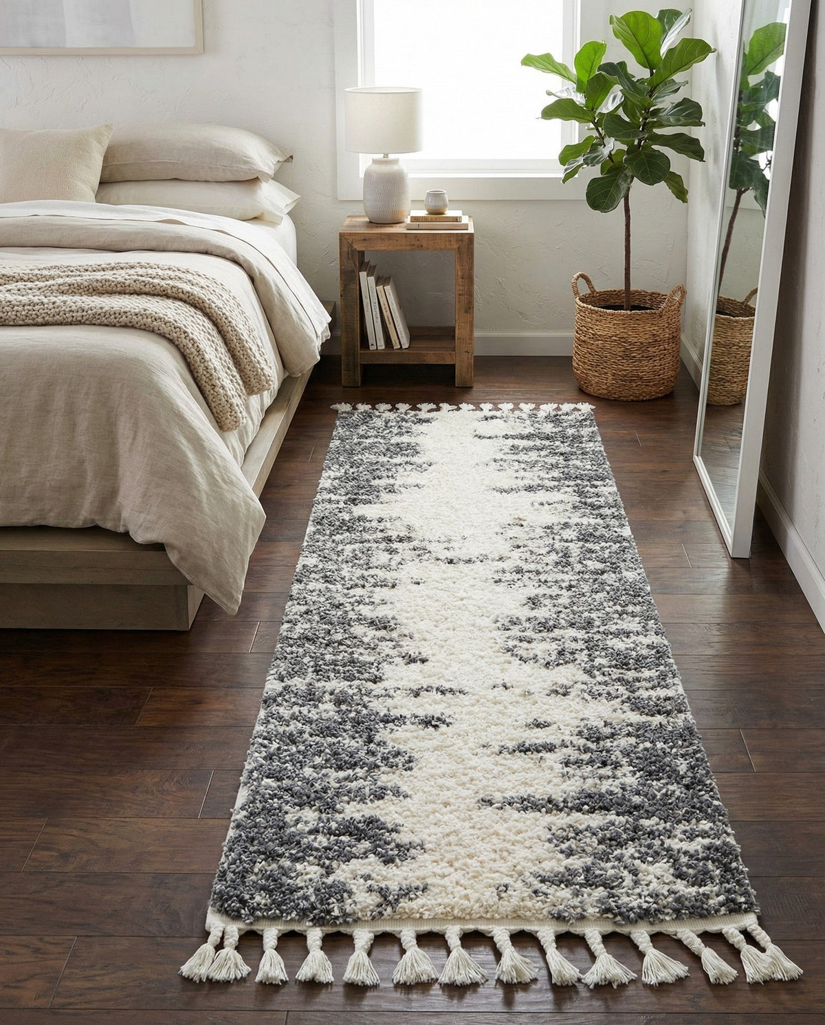 Tranquil Tides Shag Collection Area Rug - Marina Runner White  lifestyle 148