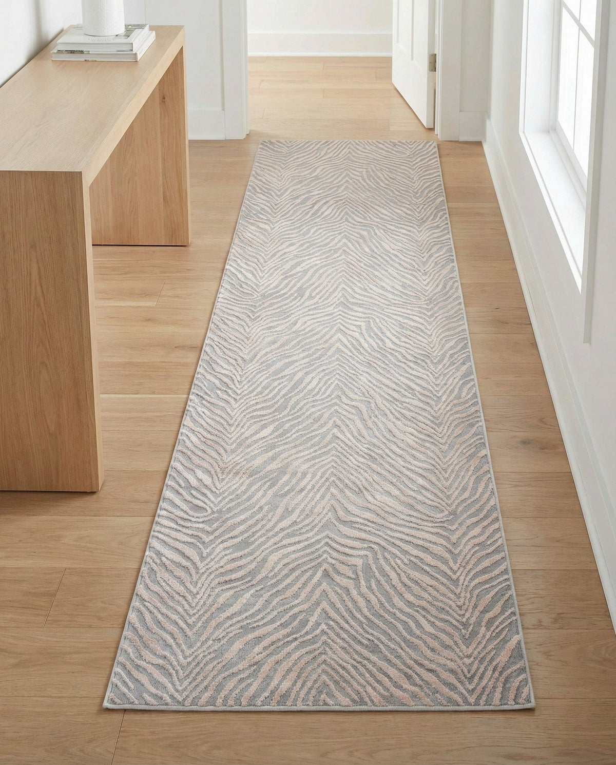 Bloomsbury Elegance Collection Area Rug -  Chelsea Runner Gray and Ivory  lifestyle 174