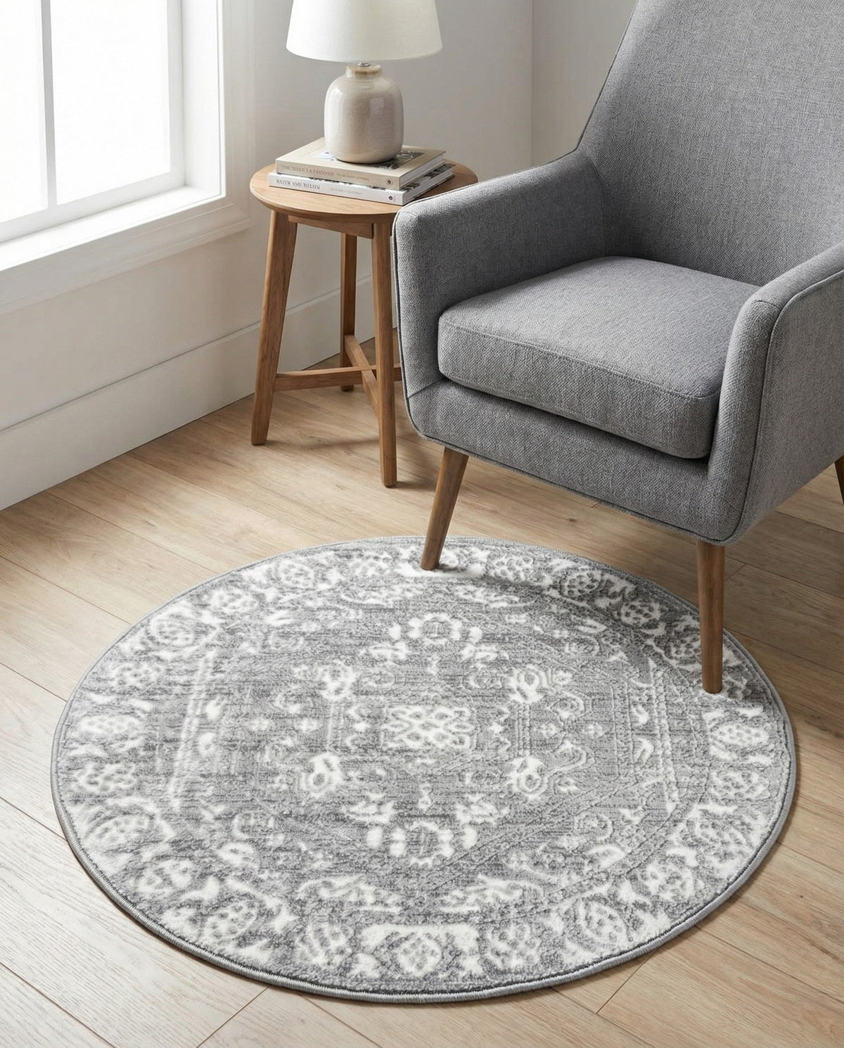 Charleston Elegance Collection Area Rug - Harborview Round Gray  lifestyle 153