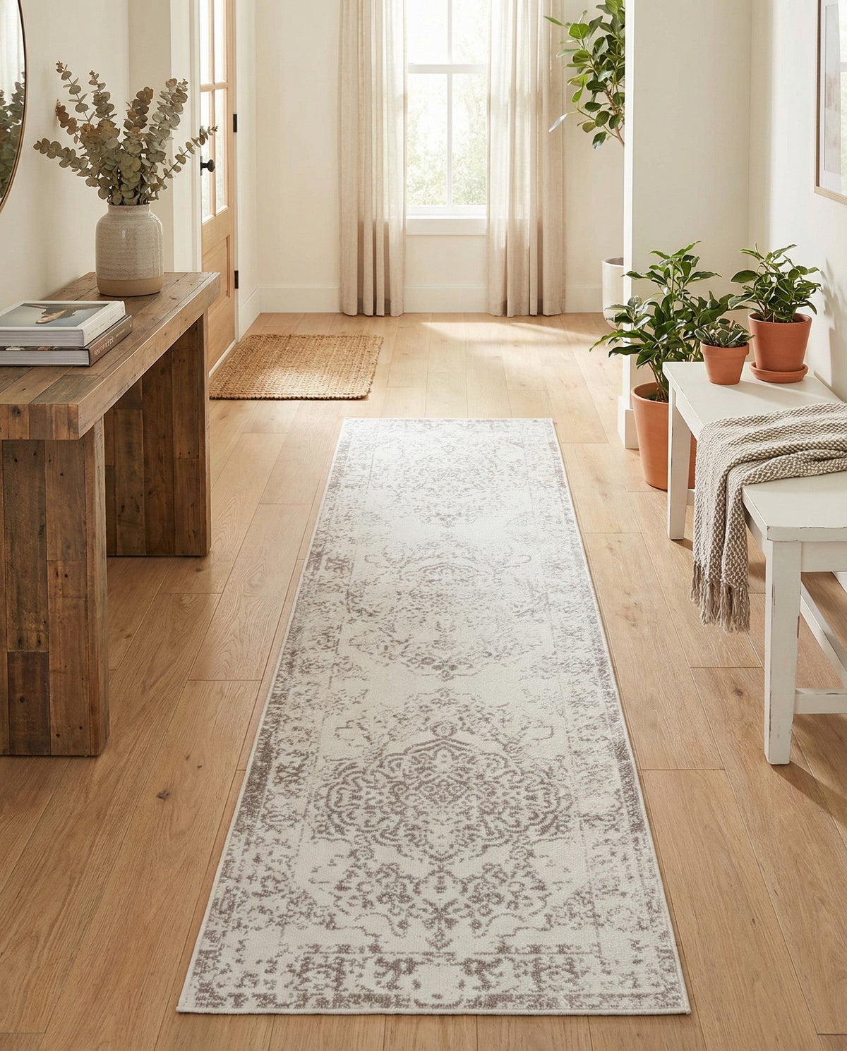 Cambridge Classics Collection Area Rug -  Magdalene (Ivory) Runner Ivory  lifestyle 82