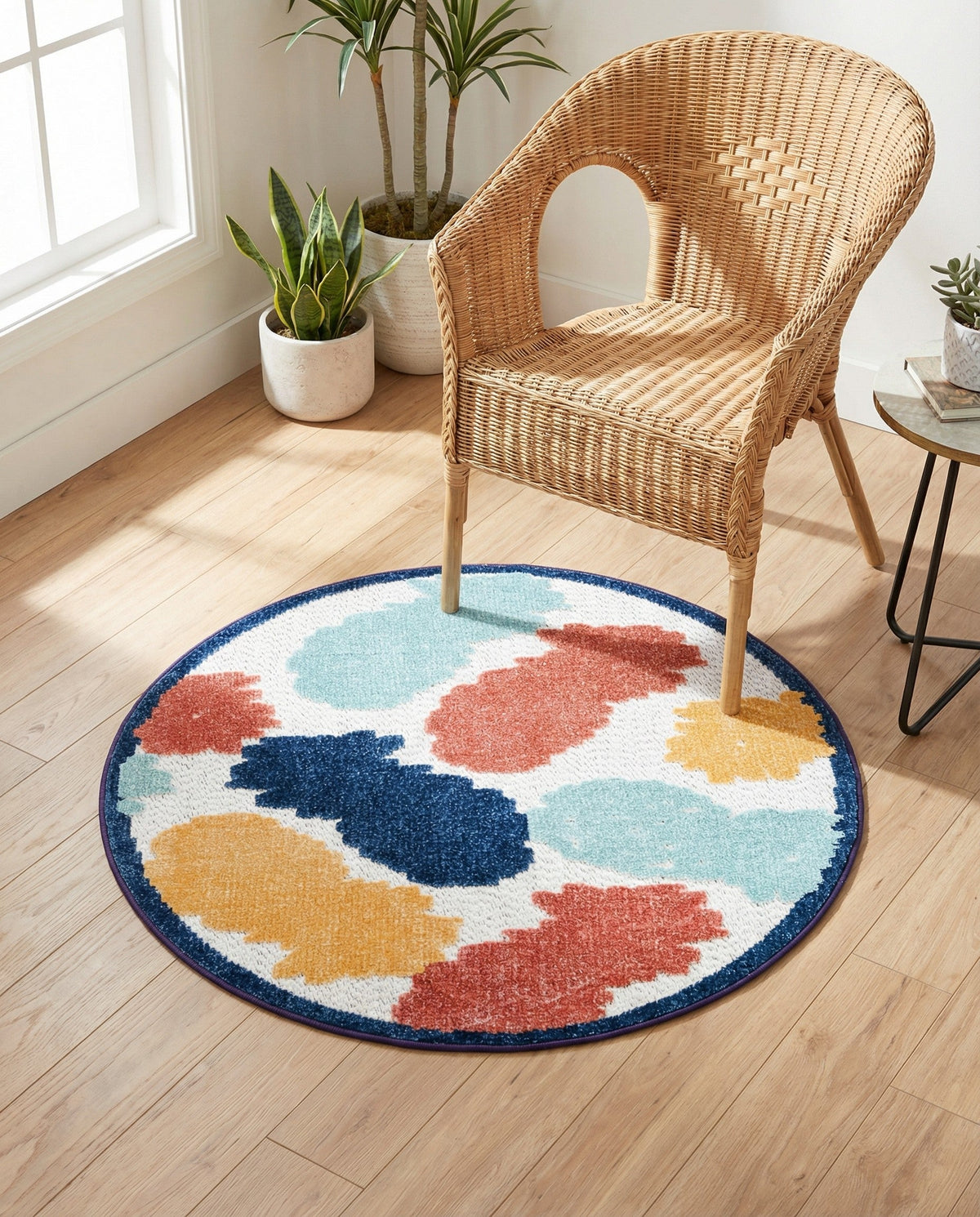 Caribbean Terrace Collection Area Rug -  Nevis Round White  lifestyle 107