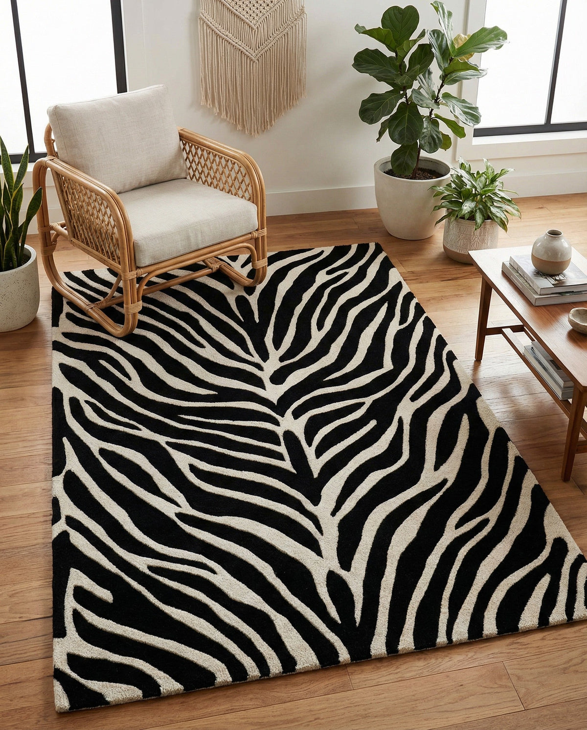Hand Tufted Savannah Collection Area Rug -  Kalahari Rectangle Black and White  lifestyle 3