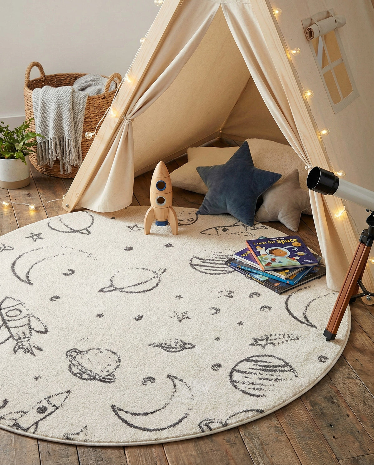 Wonder Tykes Collection Area Rug -  Jigsaw Round Ivory  lifestyle 86
