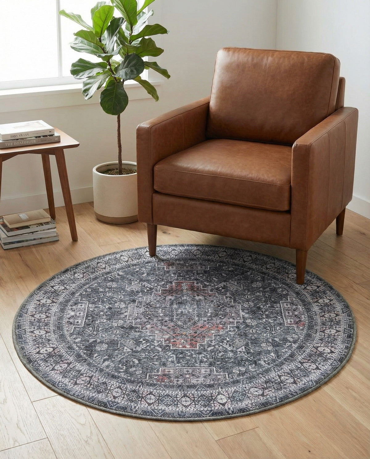 Heritage Elegance Collection Area Rug -  Uffizi Round Gray  lifestyle 77
