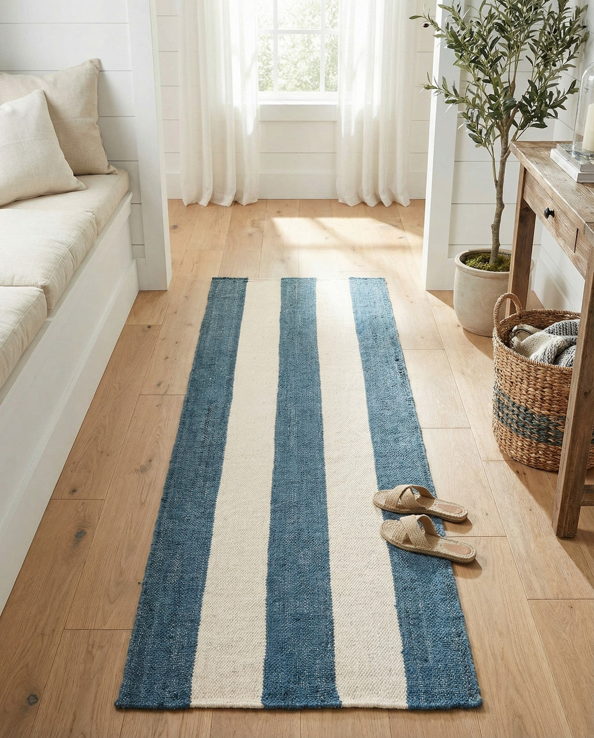 Martha's Vineyard Blueprints Collection Area Rug - Edgartown Runner Sky blue  lifestyle 186