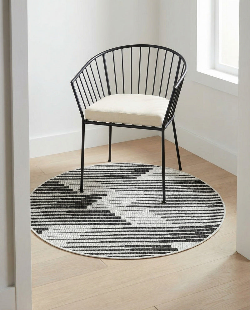 Urban Terrace Collection Area Rug -  Bronx Round Black and White  lifestyle 32