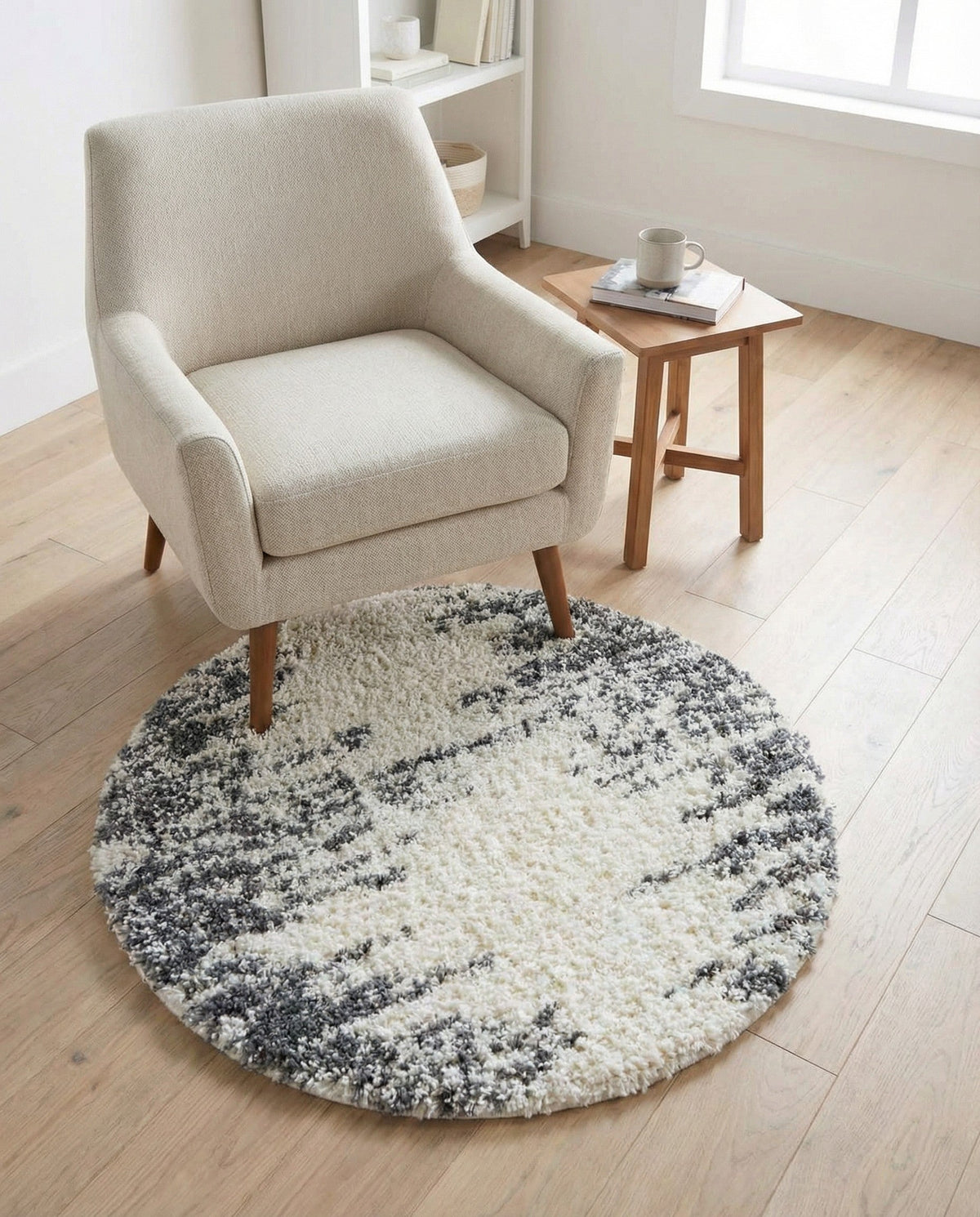 Tranquil Tides Shag Collection Area Rug - Marina Round White  lifestyle 158