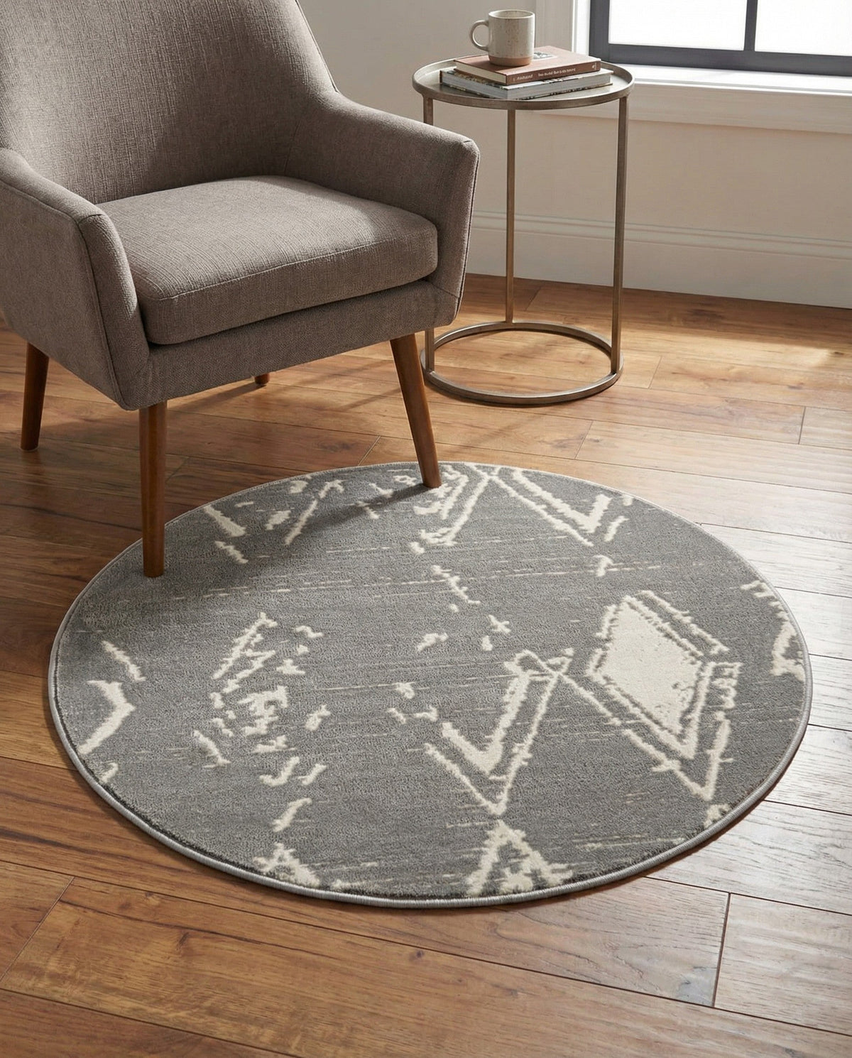 Metro Heights Collection Area Rug -  Madison Round Gray  lifestyle 143