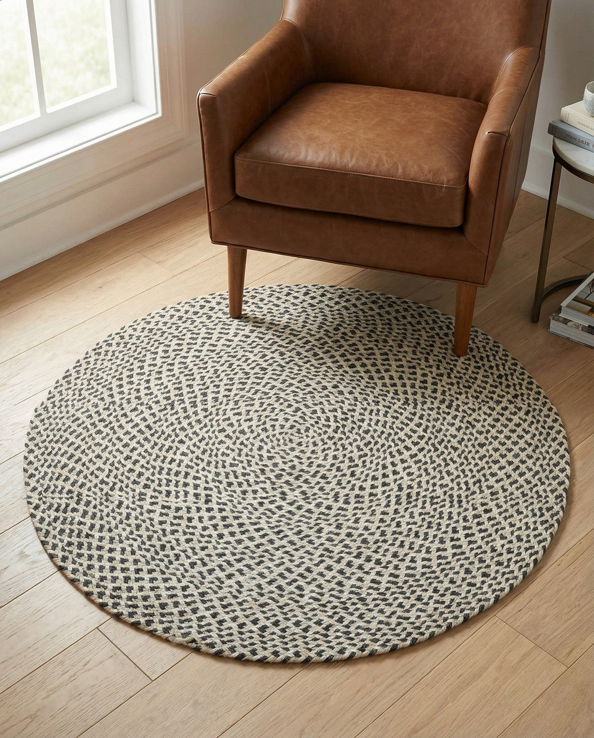 Highland Woven Jute Collection Area Rug - Glenmore (Gray) Round Gray  lifestyle 82