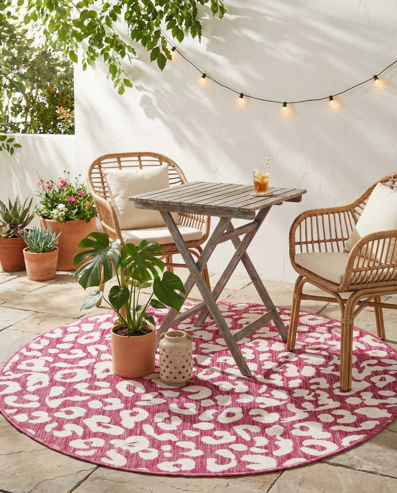 Savannah Escape Collection Area Rug -  Amazon (Magenta) Round Magenta  lifestyle 24