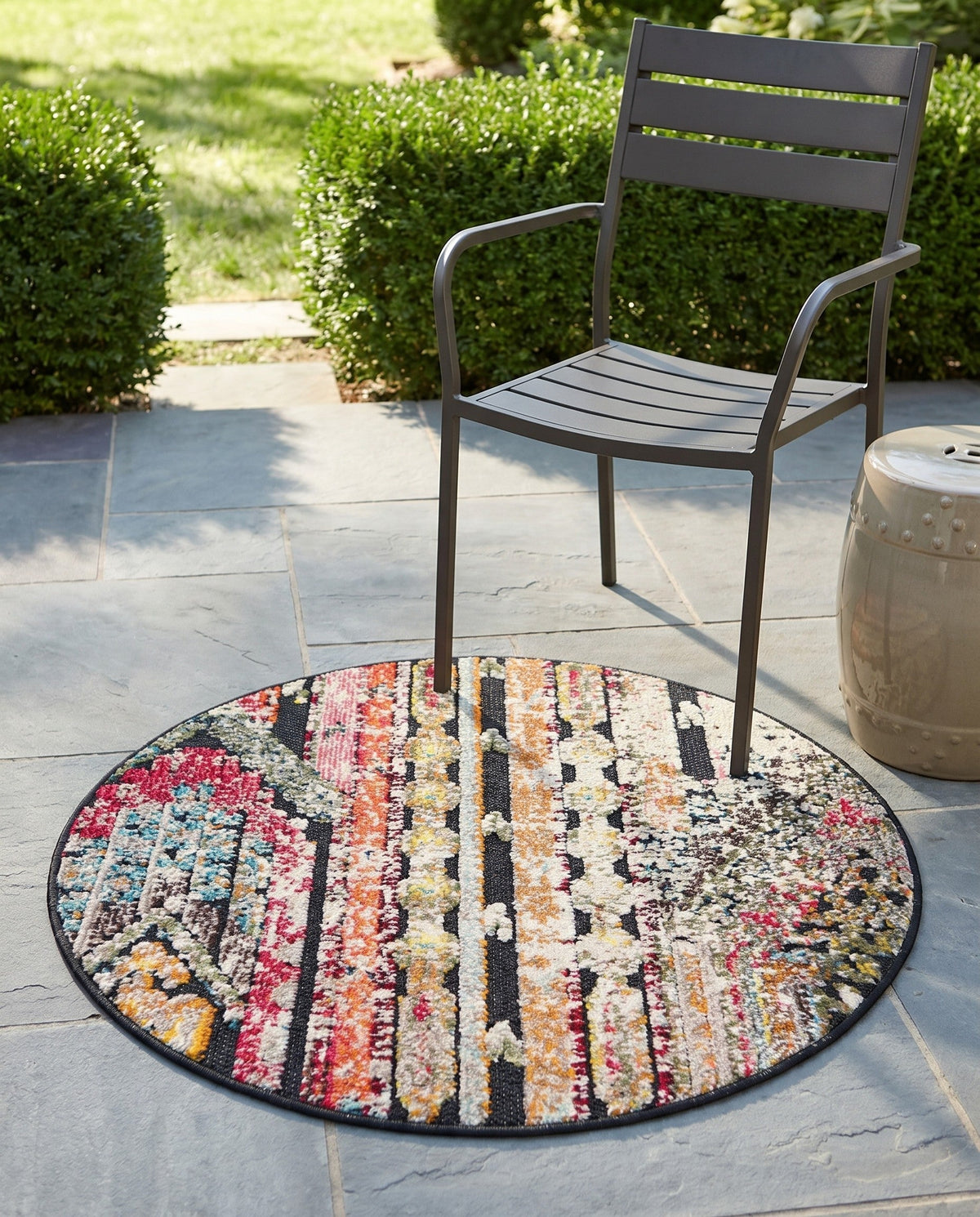Outdoor Marrakesh Collection Area Rug -  Agadir Round Multi Black  lifestyle 167