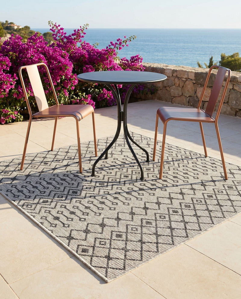 Savannah Pergola Collection Area Rug -  Pergola (Gray) Square Gray  lifestyle 92