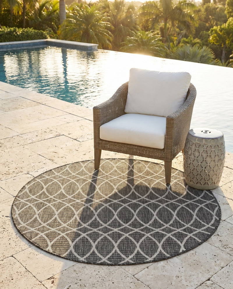 Savannah Pergola Collection Area Rug -  Pavilion (Charcoal) Round Charcoal  lifestyle 47