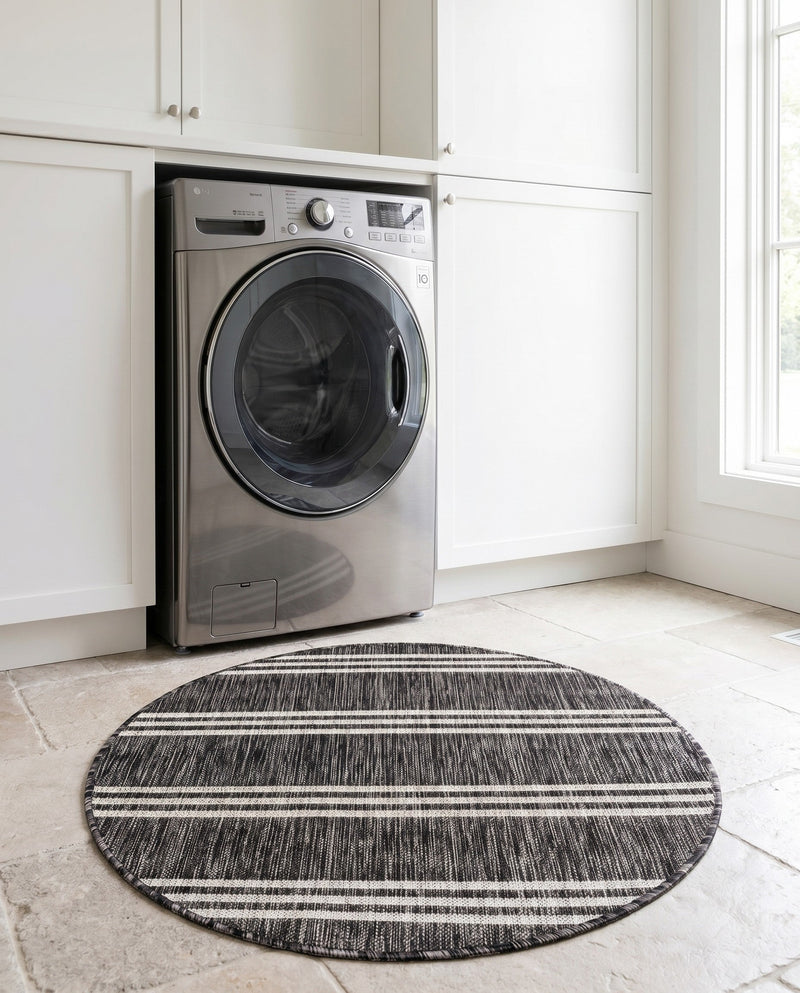 Urban Oasis Rugs Collection Area Rug -  District (Charcoal) Round Charcoal  lifestyle 32