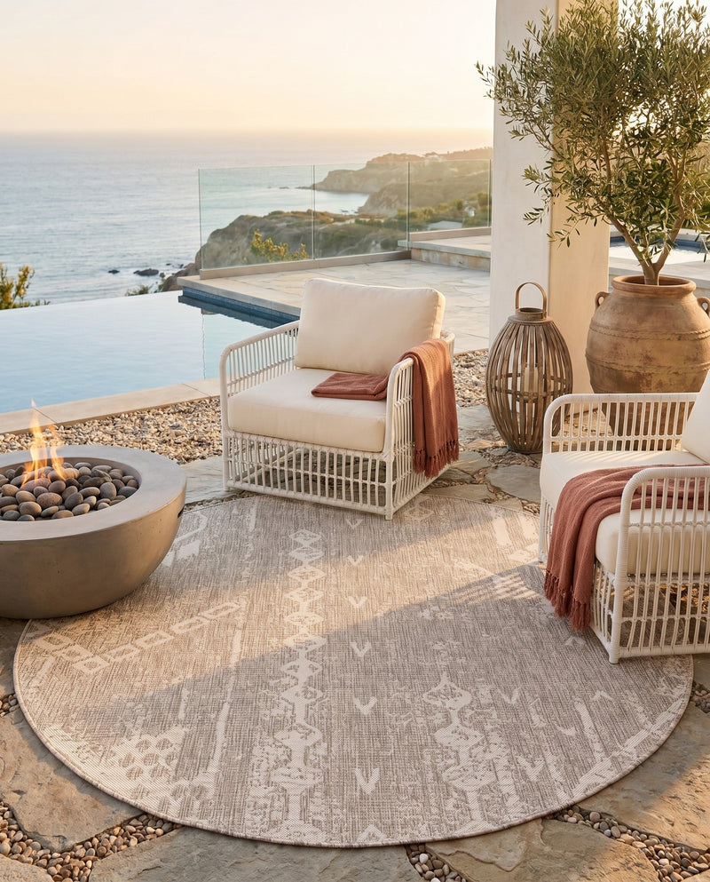 Desert Nomad Terrace Collection Area Rug - Sahara (Gray) Round Gray  lifestyle 69