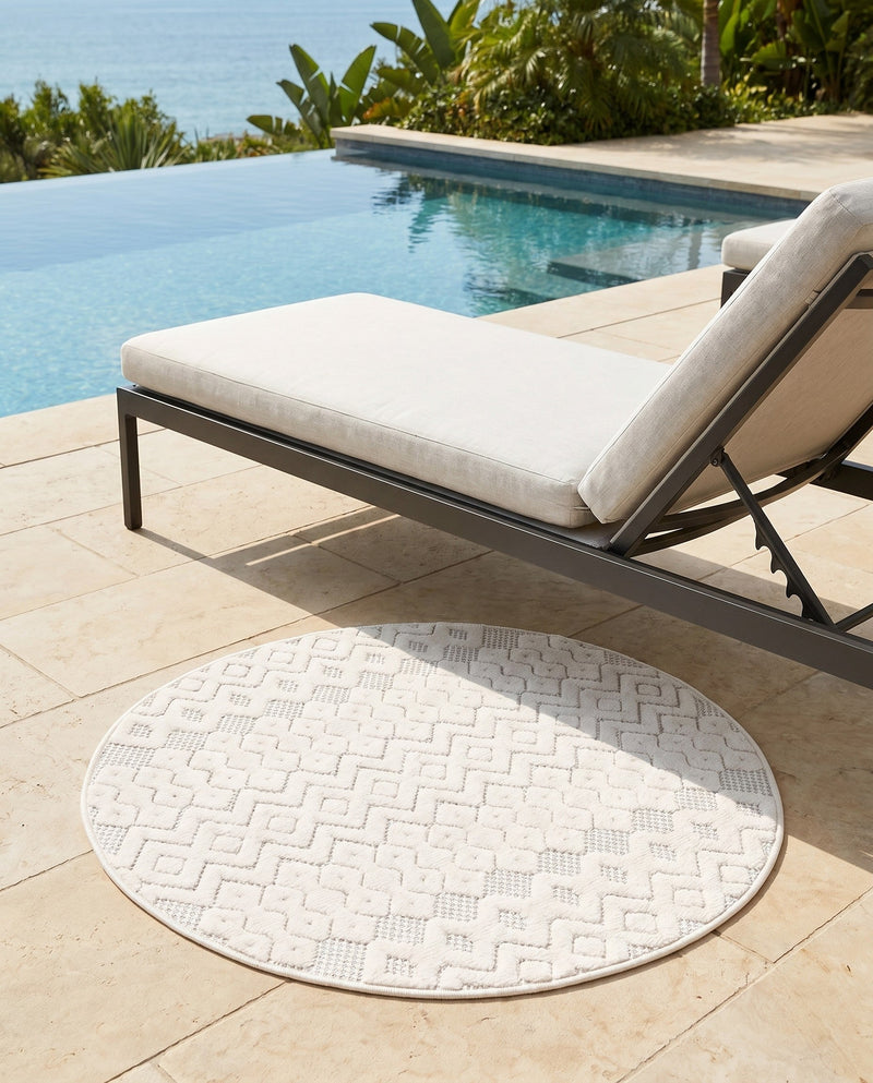 Garden Lattice Charm Collection Area Rug -  Pergola (Ivory) Round Ivory  lifestyle 58